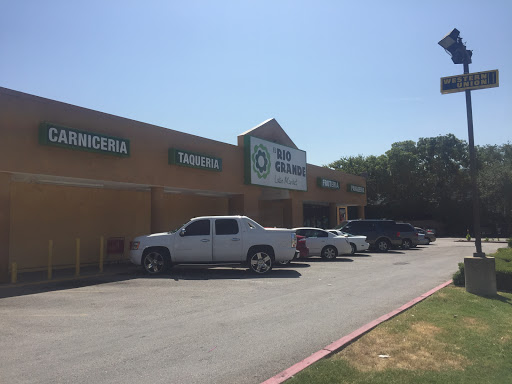 Grocery Store «El Rio Grande #1», reviews and photos, 5308 Maple Ave, Dallas, TX 75235, USA