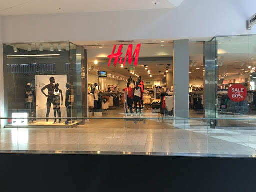 Clothing Store «H&M», reviews and photos, 400 S Baldwin Ave, Arcadia, CA 91007, USA