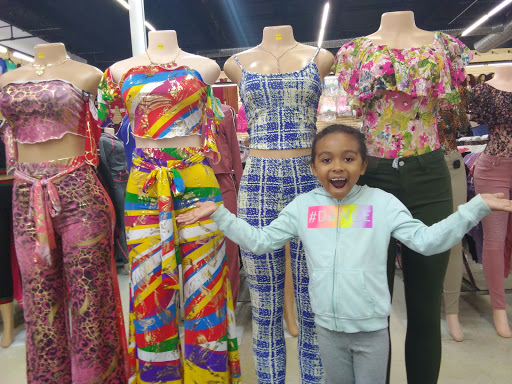 Beauty Supply Store «KELLY BEAUTY», reviews and photos, 27750 Van Dyke, Warren, MI 48093, USA