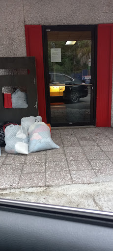 Thrift Store «Salvation Army Thrift Store», reviews and photos, 2801 Norwich St, Brunswick, GA 31520, USA