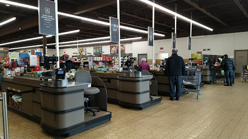 Supermarket «ALDI», reviews and photos, 4833 Oakton St, Skokie, IL 60077, USA