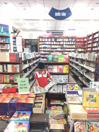 Trang Tien Bookstore