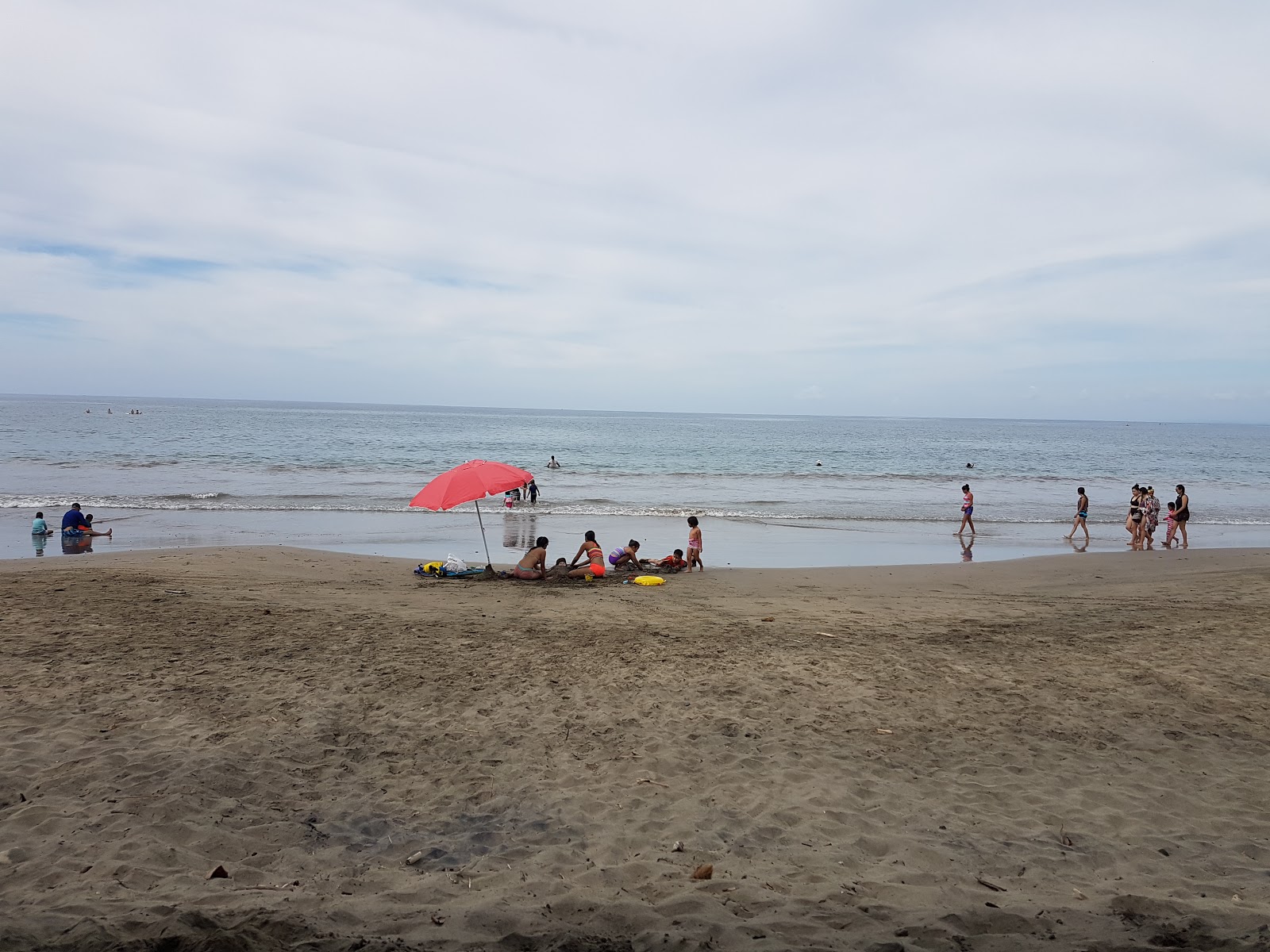 Foto de Playa La Saladita e o assentamento