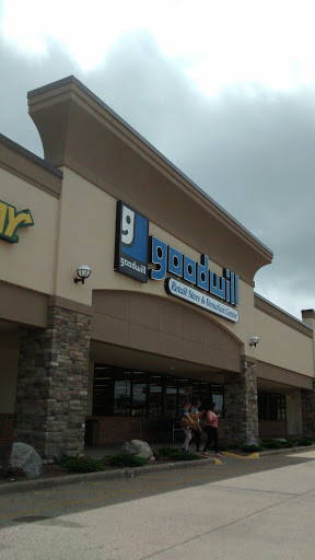 Thrift Store «Goodwill Retail Store of Cape Girardeau», reviews and photos
