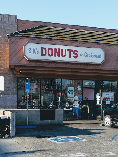 Donut Shop «SK Donuts & Croissant», reviews and photos, 5850 W 3rd St, Los Angeles, CA 90036, USA