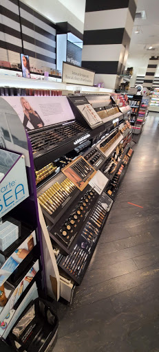 Cosmetics Store «SEPHORA», reviews and photos, 100 Cambridgeside Pl, Cambridge, MA 02141, USA