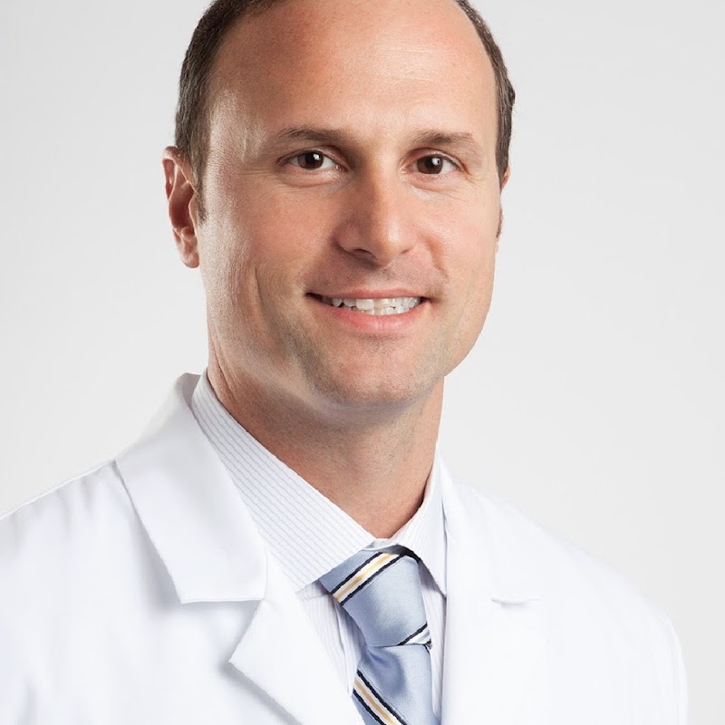 Michael J Hernandez, MD - Miami Pulmonary Specialists