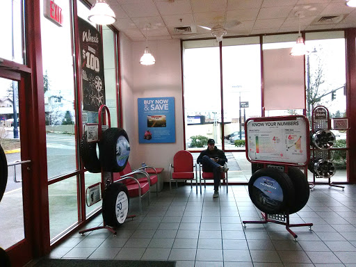 Tire Shop «Discount Tire Store - Shoreline, WA», reviews and photos, 19905 Aurora Ave N, Shoreline, WA 98133, USA