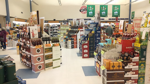 State Liquor Store «NH Liquor & Wine Outlet», reviews and photos, I-95, Hampton, NH 03843, USA