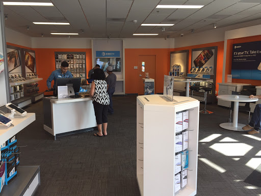 Cell Phone Store «AT&T Authorized Retailer», reviews and photos, 8052 Limonite Ave #101, Riverside, CA 92509, USA