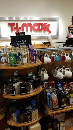 Department Store «T.J. Maxx», reviews and photos, 3500 East-West Hwy, Hyattsville, MD 20782, USA