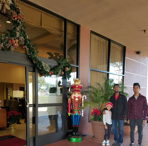 Hampton Inn & Suites Los AngelesSherman Oaks image