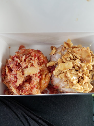 Donut Shop «The Fractured Prune», reviews and photos, 10209 Grand Central Ave, Owings Mills, MD 21117, USA