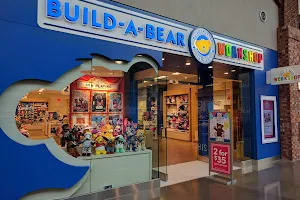 Build-A-Bear Workshop image