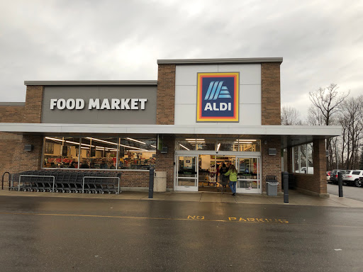 ALDI, 571 E 24th St, Holland, MI 49423, USA, 