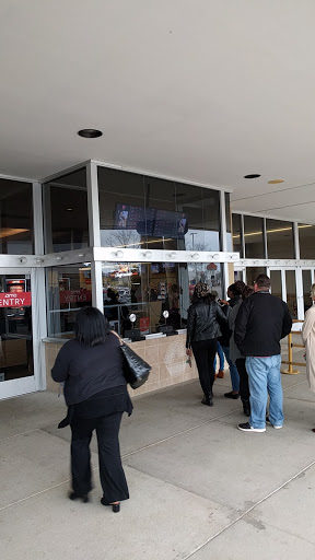 Movie Theater «AMC Summit 16», reviews and photos, 321 Summit Blvd, Birmingham, AL 35243, USA