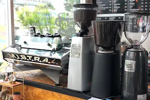 All About Coffee เชียงใหม่ แม่เหียะ เครื่องชงกาแฟมือหนึ่ง มือสอง image