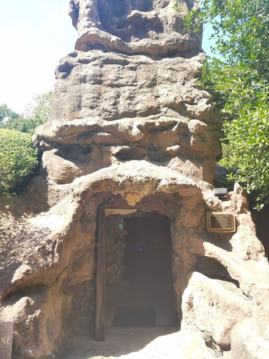 Cemetery «Memorial Park Funeral Home & Cemetery», reviews and photos, 5668 Poplar Ave, Memphis, TN 38119, USA