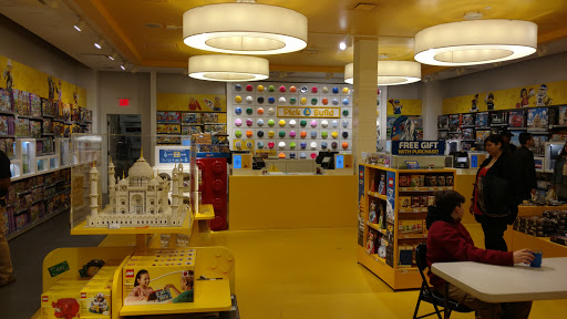 Toy Store «The LEGO Store», reviews and photos, 6170 Grand Ave, Gurnee, IL 60031, USA