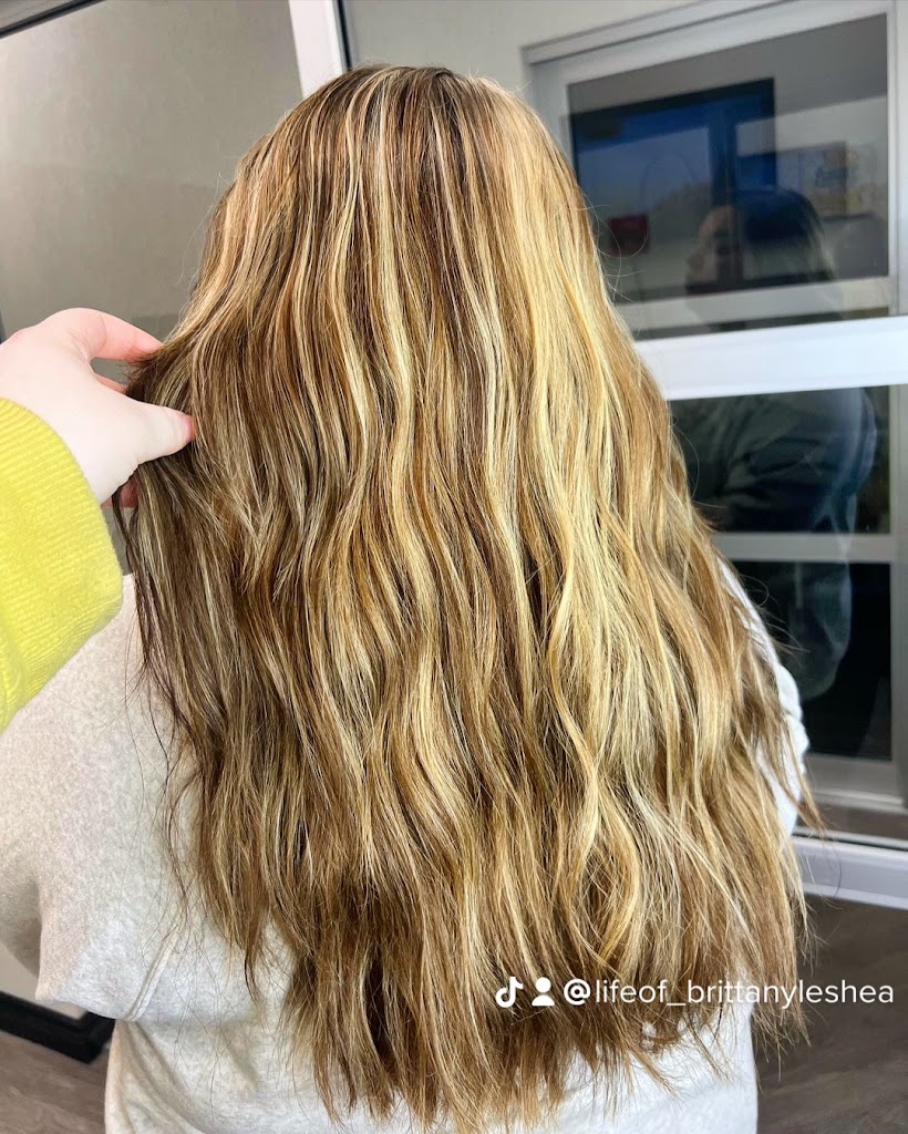 Hidden rainbows hair salon Florence, KY 41042 Services and Reviews