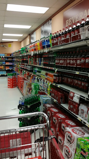 Grocery Store «Red Front Supermarket, Inc», reviews and photos, 677 Chicago Ave, Harrisonburg, VA 22802, USA