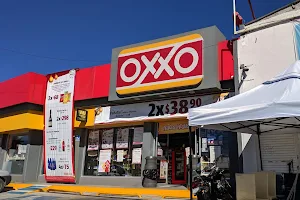 OXXO ATIZAPAN image