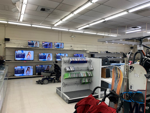 Pawn Shop «EZPAWN», reviews and photos, 1502 S Nevada Ave, Colorado Springs, CO 80905, USA