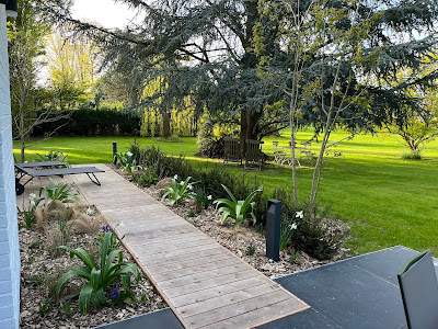 RACINES - PAYSAGISTE CONCEPTEUR - Conception et Design des JARDINS au service des PARTICULIERS à Templemars