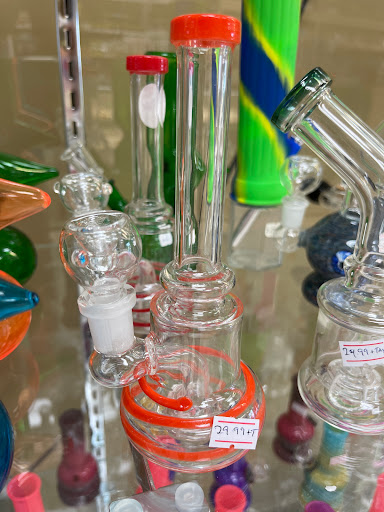 Tobacco Shop «High Q Cigar House», reviews and photos, 12127 E Carson St, Hawaiian Gardens, CA 90716, USA