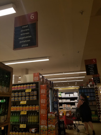 Grocery Store «Safeway», reviews and photos, 900 Meridian Ave E Suite 12, Milton, WA 98354, USA