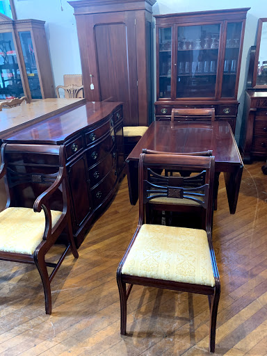 Antique Furniture Store «Every Now & Then Antique Furniture Mall», reviews and photos, 430 W Benson St, Cincinnati, OH 45215, USA
