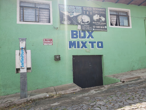 Box mixto