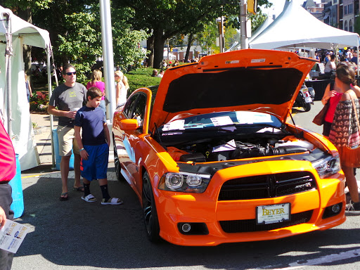 Car Dealer «Beyer Chrysler Jeep Dodge Ram», reviews and photos, 200 Ridgedale Ave, Morristown, NJ 07962, USA