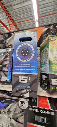 Auto Parts Store «AutoZone», reviews and photos, 627 E Tipton St, Seymour, IN 47274, USA