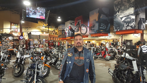Motorcycle Dealer «Caliente Harley-Davidson», reviews and photos, 7230 NW Loop 410, San Antonio, TX 78245, USA