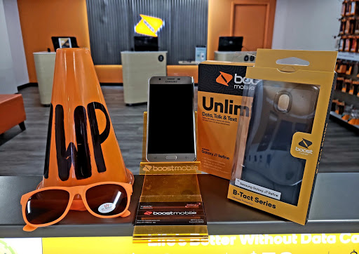 Cell Phone Store «Boost Mobile Store by Haider 14 Wireless Inc», reviews and photos, 4714 Louetta Rd, Spring, TX 77388, USA