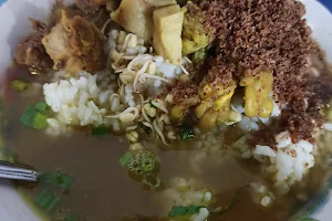 Soto Ayam - Kambing Tenda Kuning Mak Ngat image