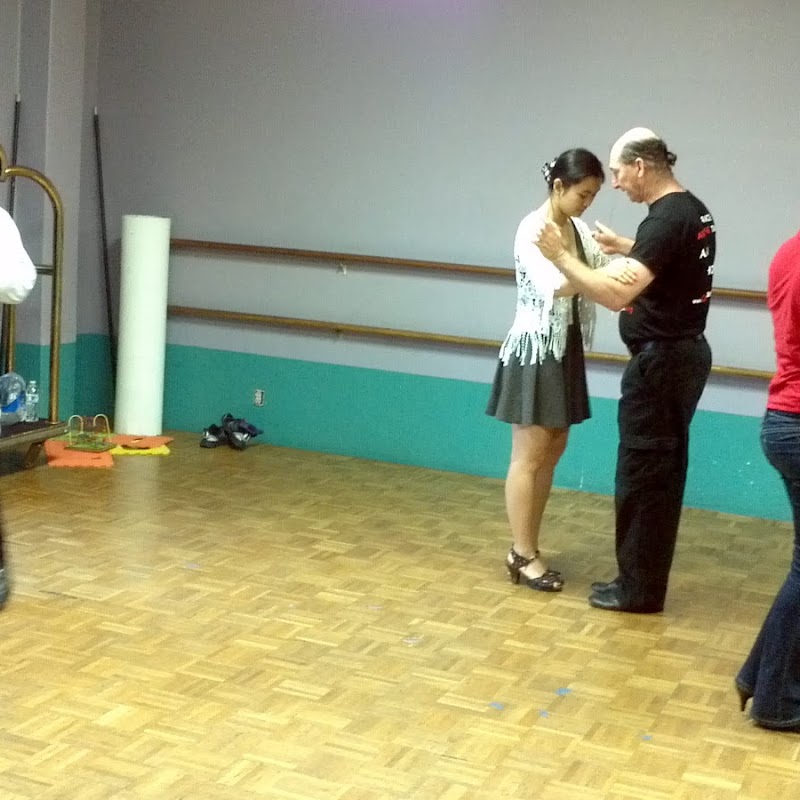 Argentine Tango in the Inland Empire by Dance Tango