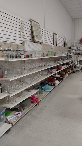 Non-Profit Organization «Raleigh Rescue Mission Store and Donation Center», reviews and photos, 4700 Capital Blvd, Raleigh, NC 27604, USA