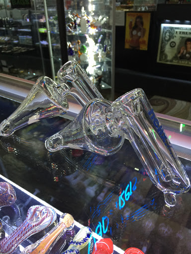 Tobacco Shop «Nirvana smoke shop», reviews and photos, 215 N Carroll Blvd, Denton, TX 76201, USA