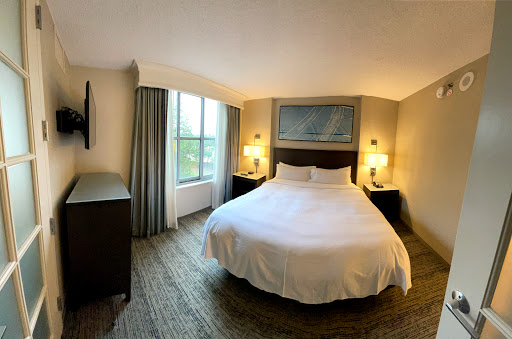 Hotel «Chicago Marriott Suites by Marriott Downers Grove», reviews and photos, 1500 Opus Pl, Downers Grove, IL 60515, USA