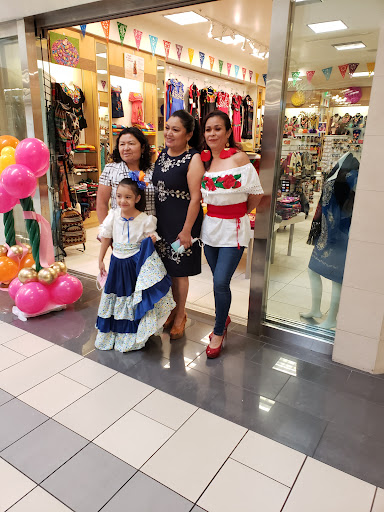 Shopping Mall «Santa Rosa Plaza», reviews and photos, 1071 Santa Rosa Plaza, Santa Rosa, CA 95401, USA