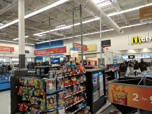 Discount Store «Walmart», reviews and photos, 8745 Branch Ave, Clinton, MD 20735, USA