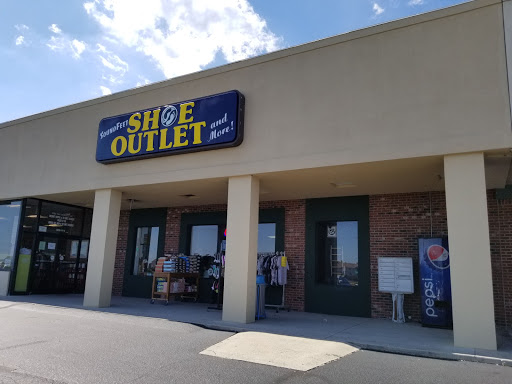 Shoe Store «Sound Feet Shoes», reviews and photos, 3840 N Croatan Hwy, Kitty Hawk, NC 27949, USA