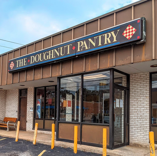 Doughnut Pantry, 14600 Madison Ave, Lakewood, OH 44107, USA, 