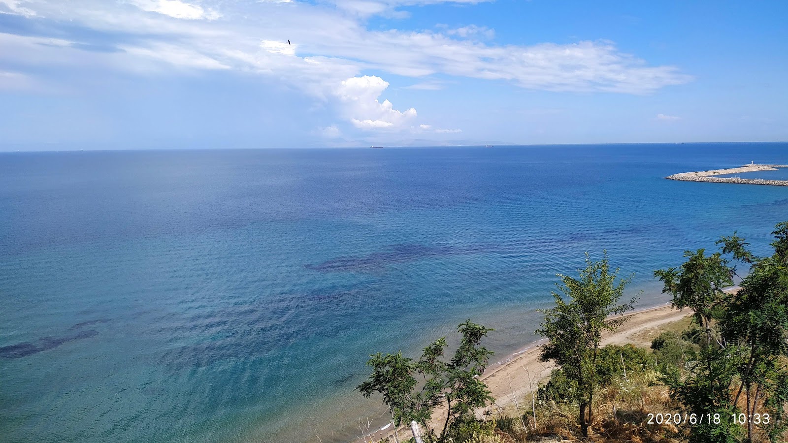 Yenikoy Camlık beach'in fotoğrafı düz ve uzun ile birlikte