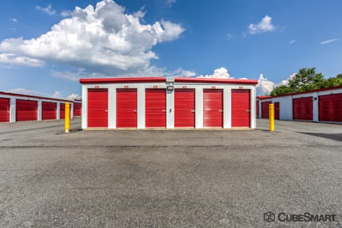Self-Storage Facility «CubeSmart Self Storage», reviews and photos, 8716 Jefferson Davis Hwy, Fredericksburg, VA 22407, USA