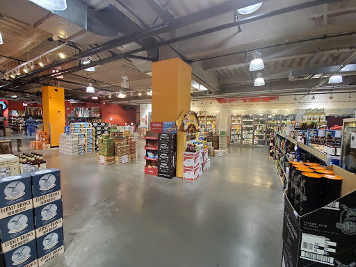 Wine Store «BevMo!», reviews and photos, 525 Embarcadero West, Oakland, CA 94607, USA