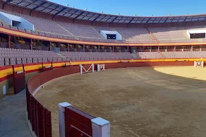 Plaza toros image