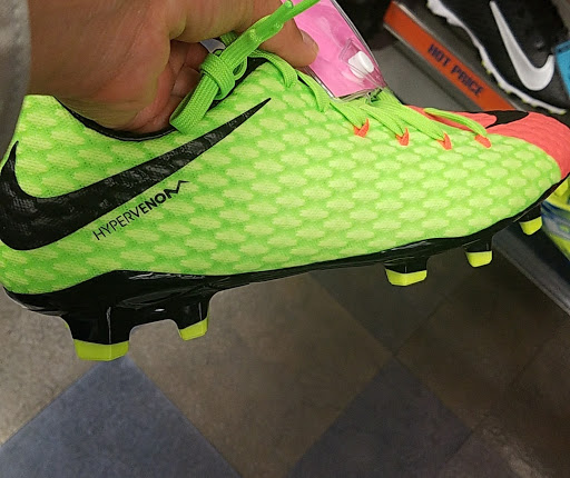 Sporting Goods Store «Big 5 Sporting Goods», reviews and photos, 705 E Birch St, Brea, CA 92821, USA